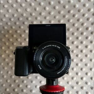 Sony Black Digital Camera with Lens